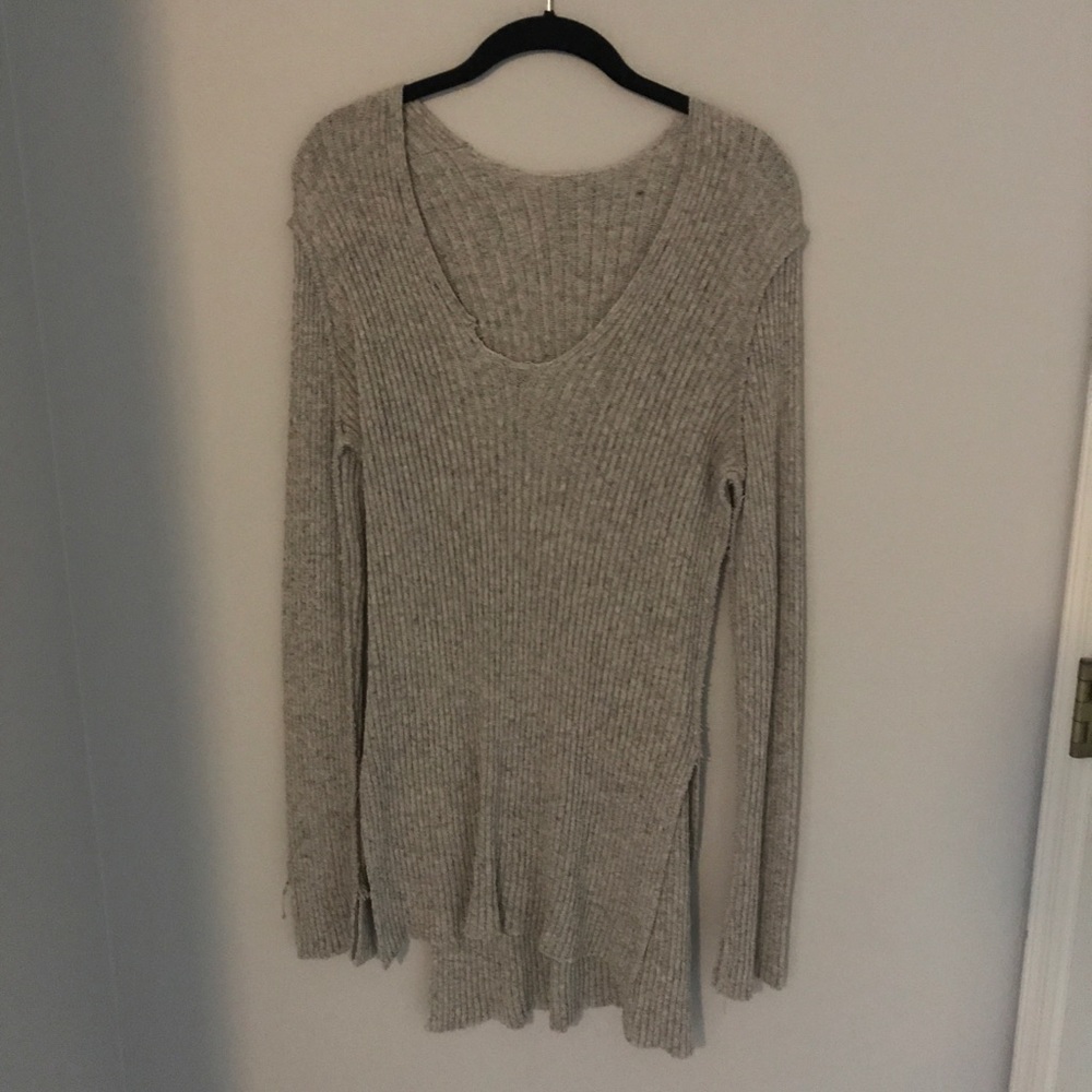 Grey v neck sweater